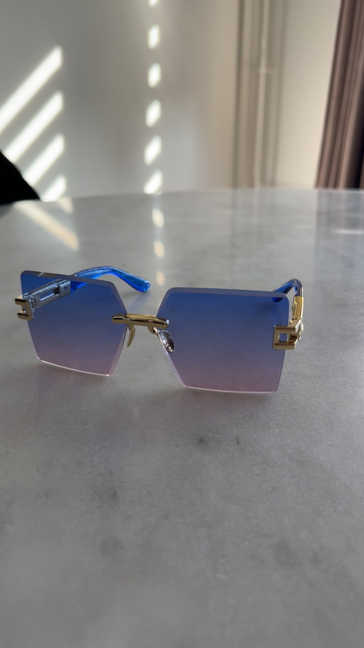 Diva Glasses Blue
