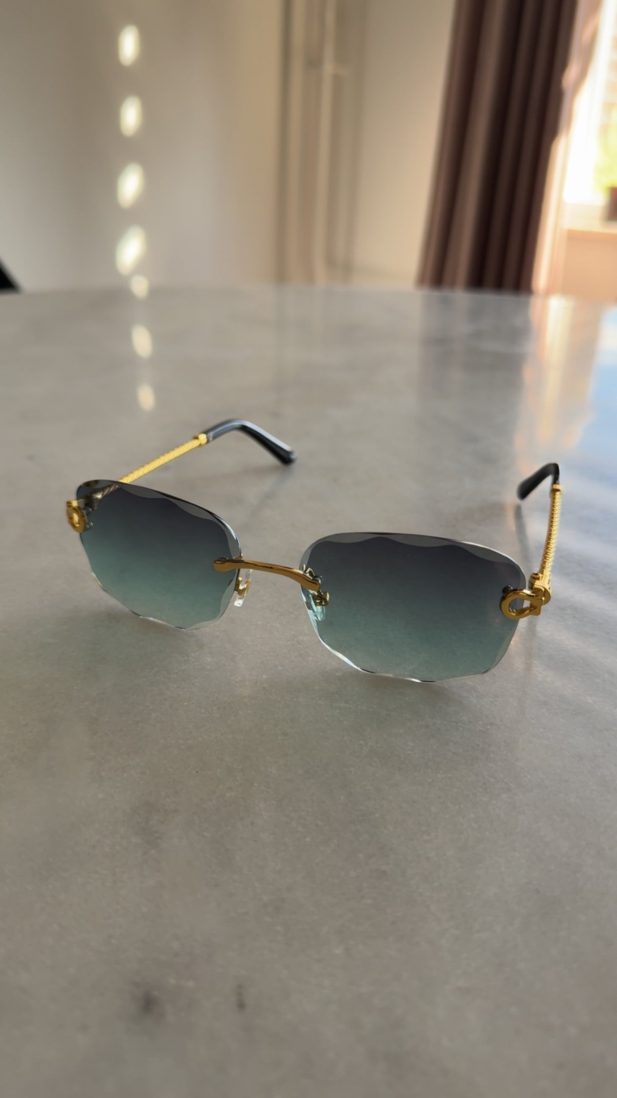 Goldy Green Blend Glasses