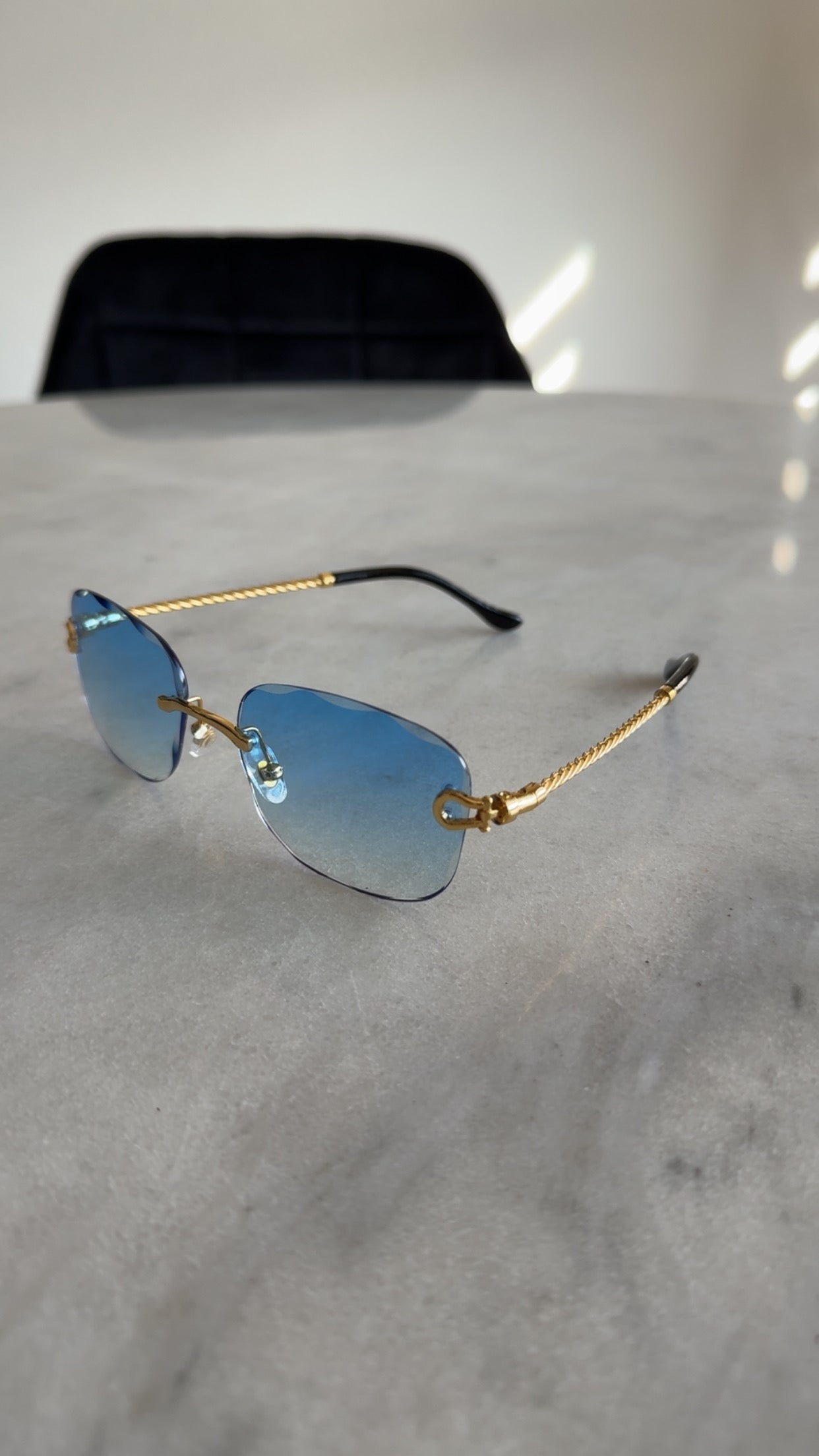 Goldy Ocean Blue Glasses