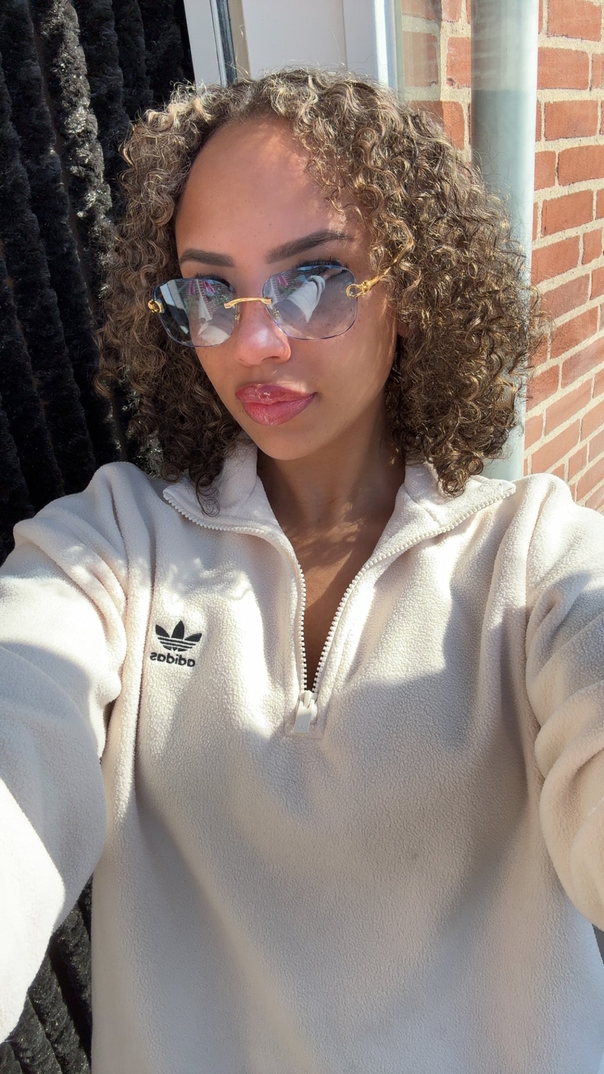 Goldy Ocean Blue Glasses