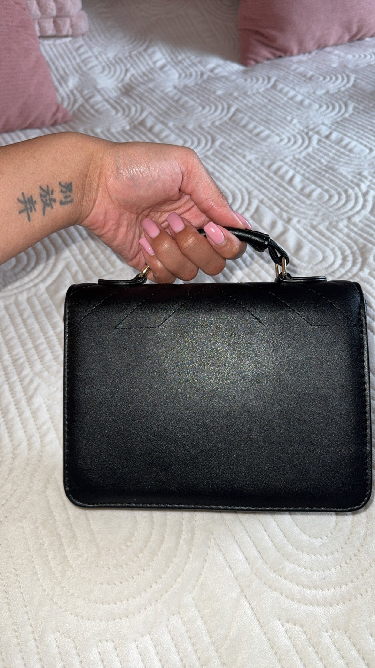 V Bag