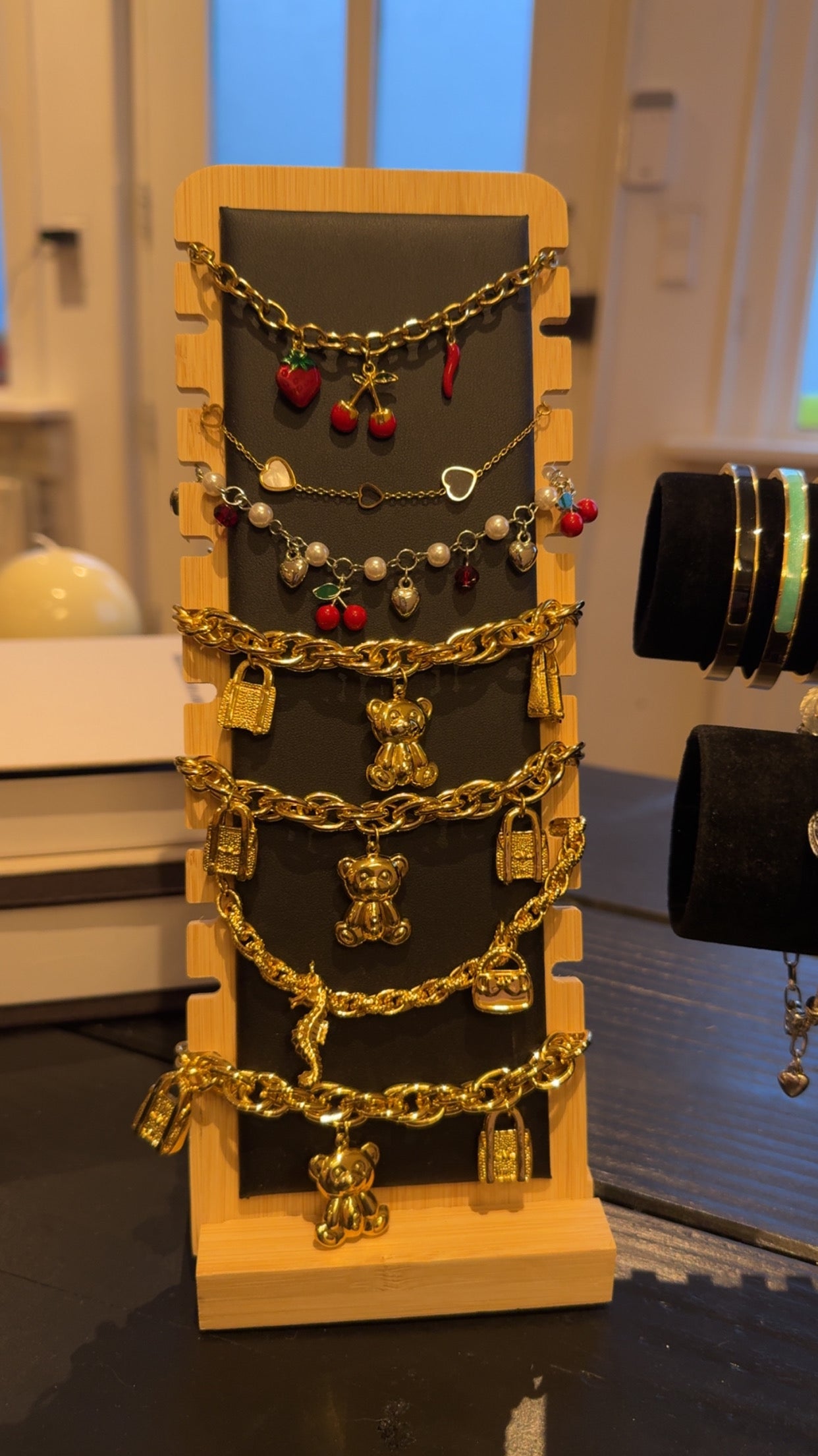 Bedelarmbanden goud willekeurig