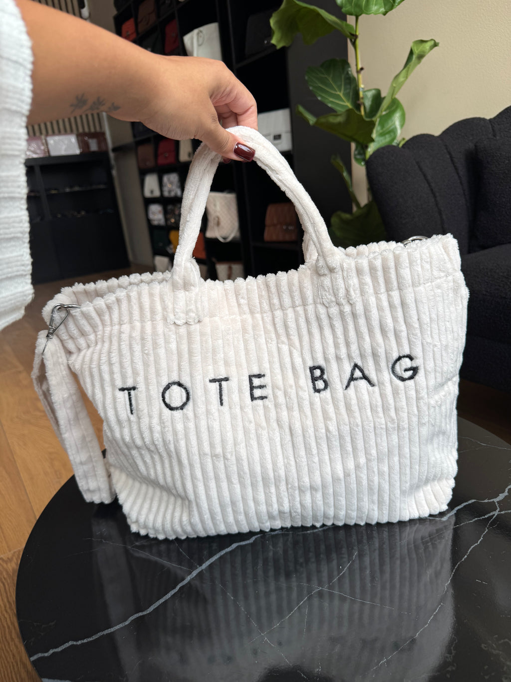 Tote Fluffy White