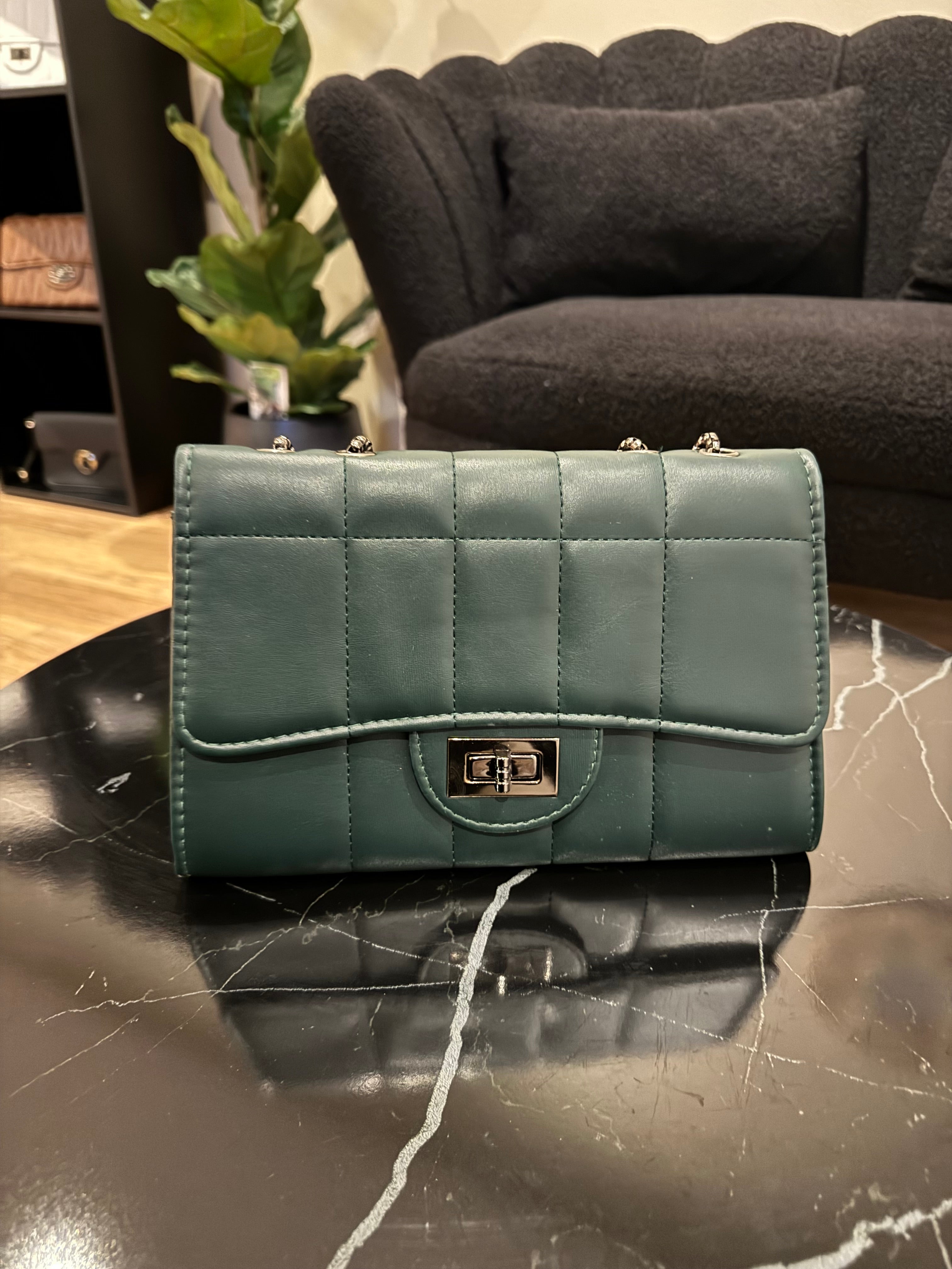 Green Business Purse