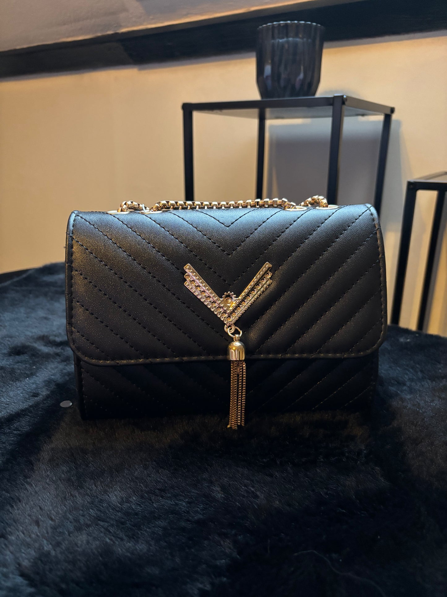 V Black Purse