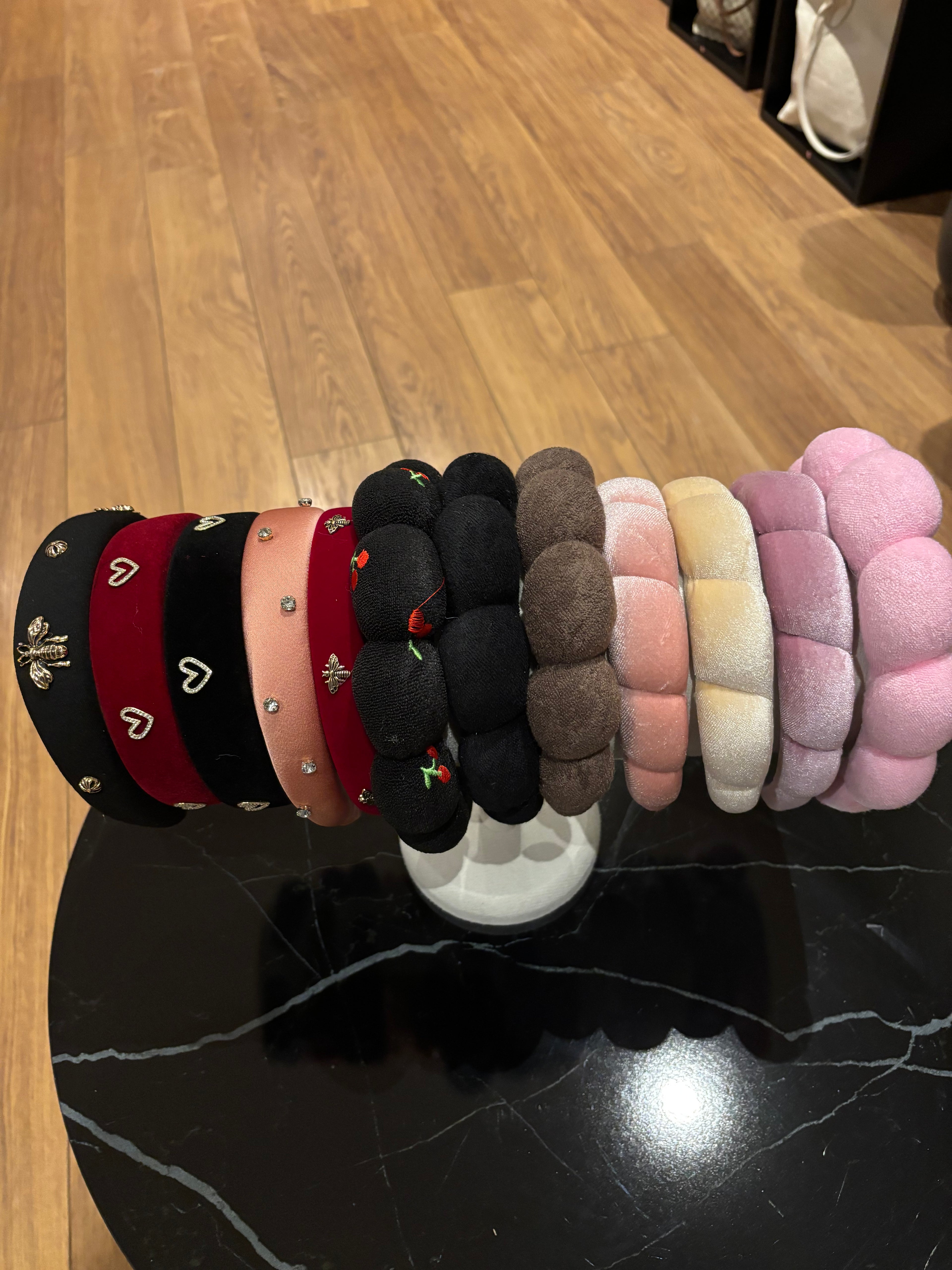 Haarbanden wolk/kers/steentjes/bijen willekeurig