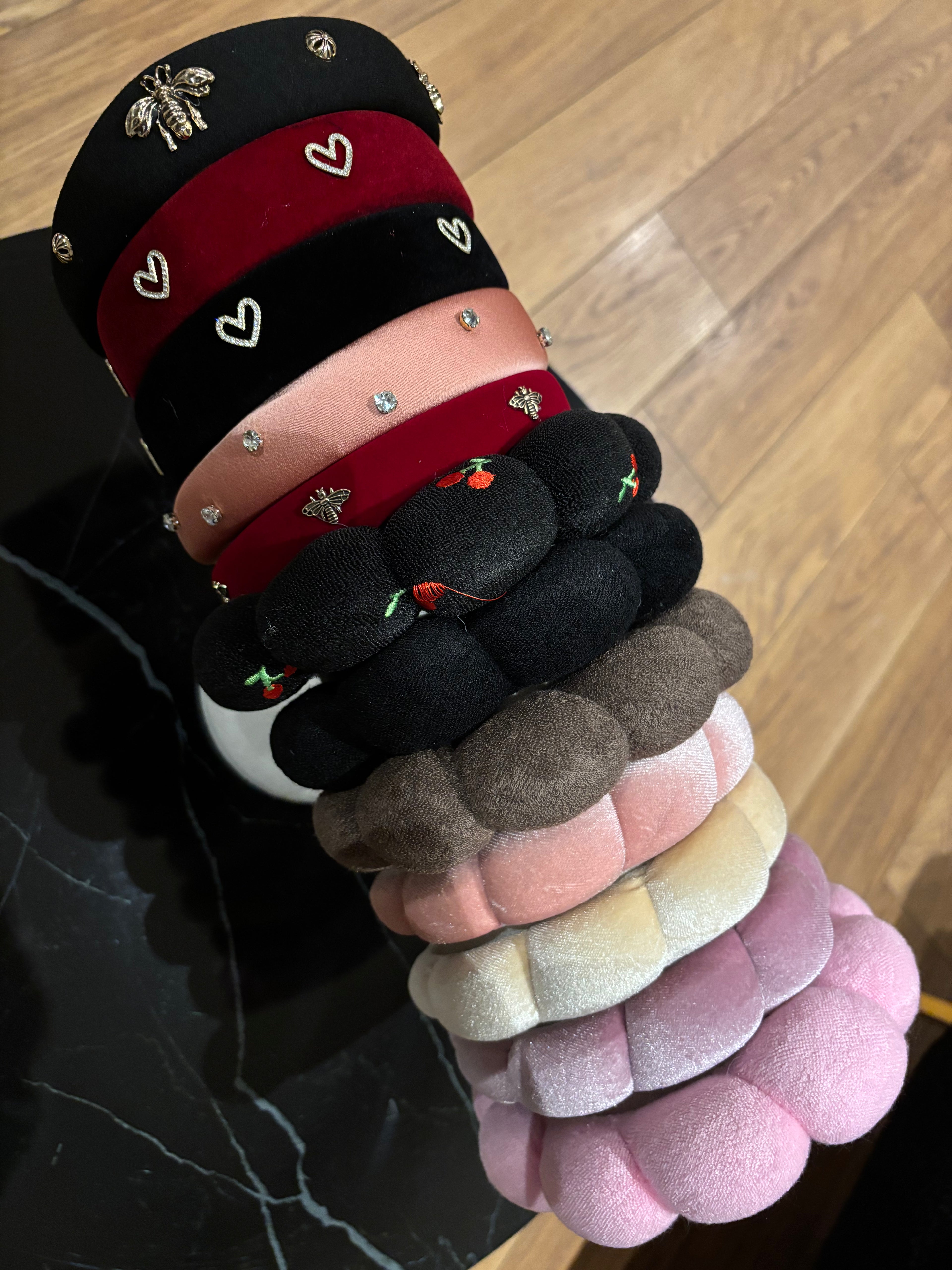 Haarbanden wolk/kers/steentjes/bijen willekeurig