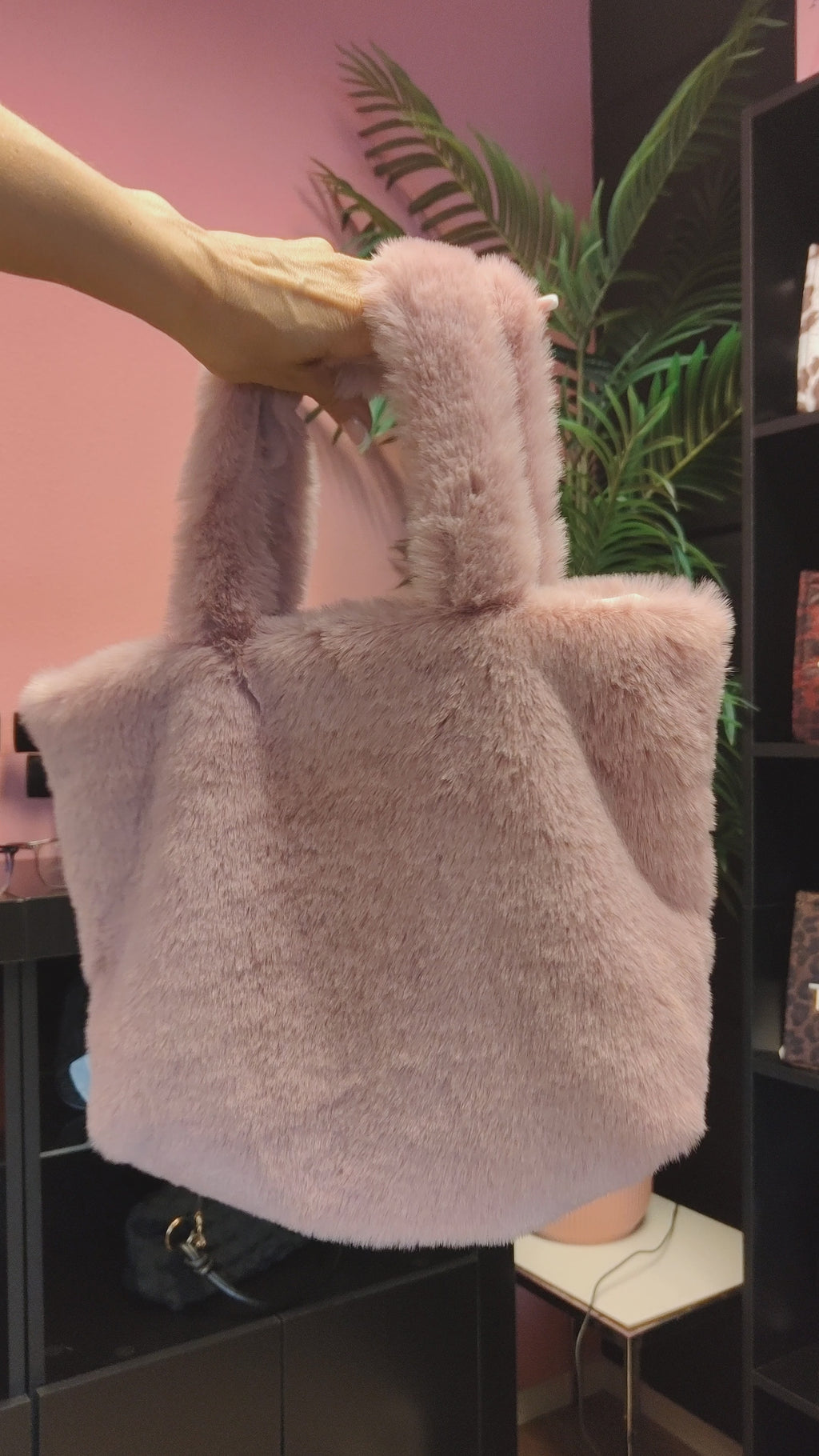 Fluffy Pink Cute