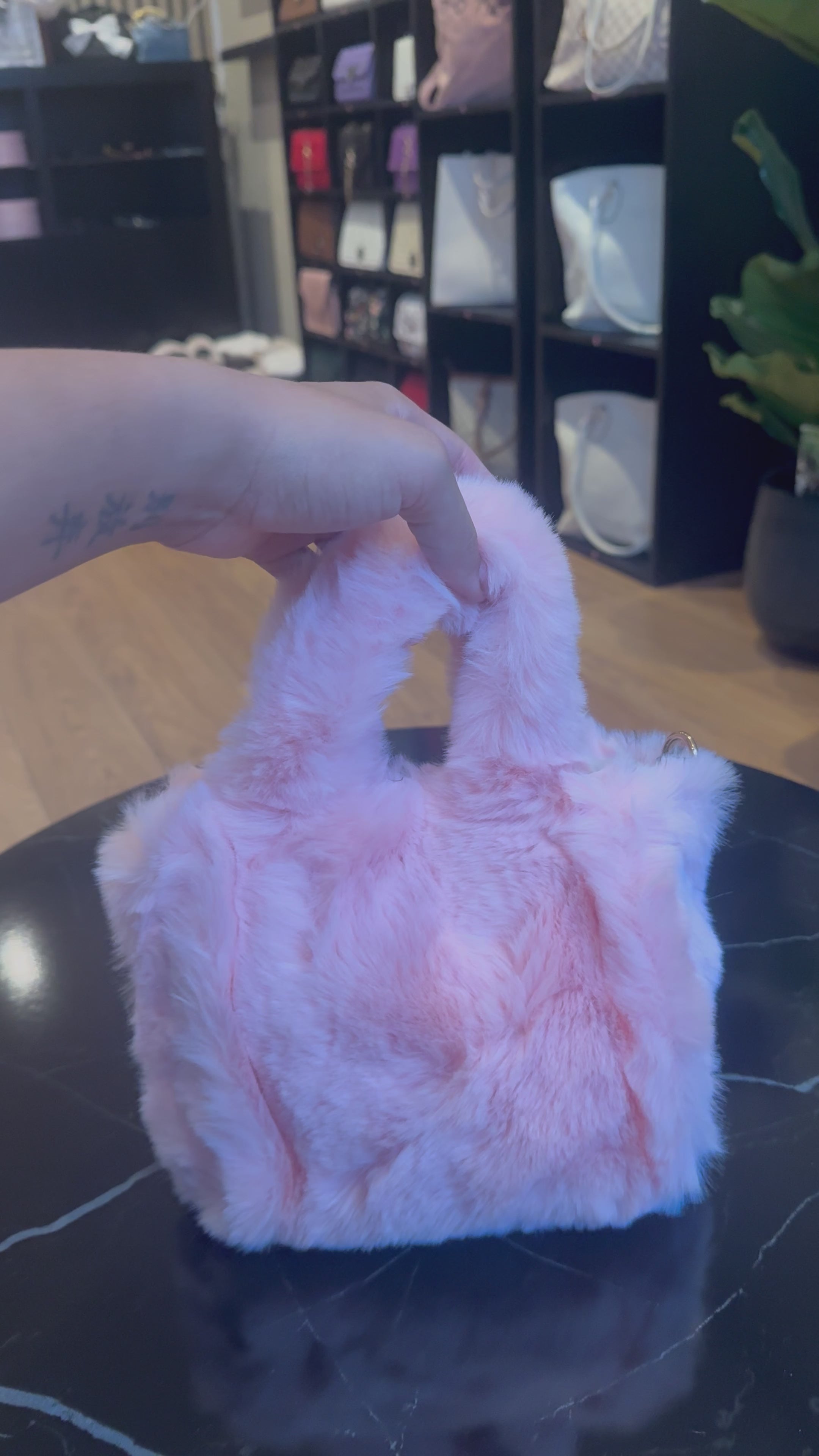 Mini Fluffy Roze