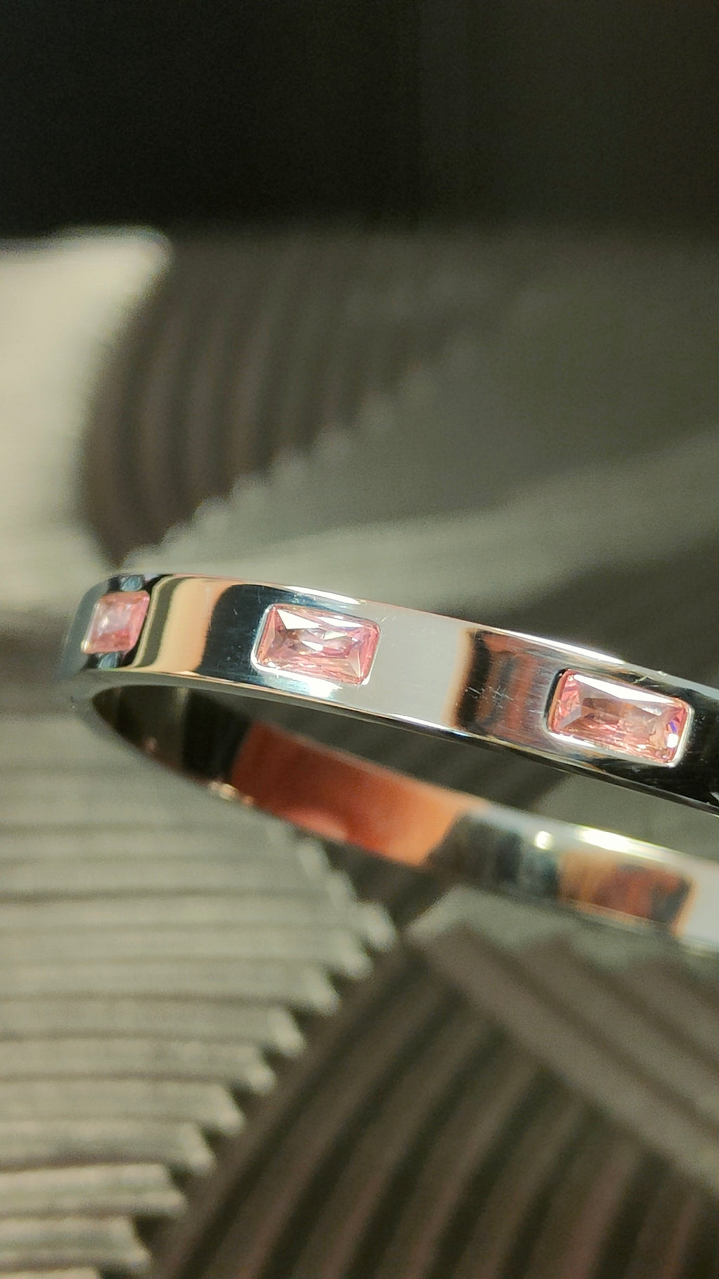 Armband Square Diamond look Pink - zilver kleurig