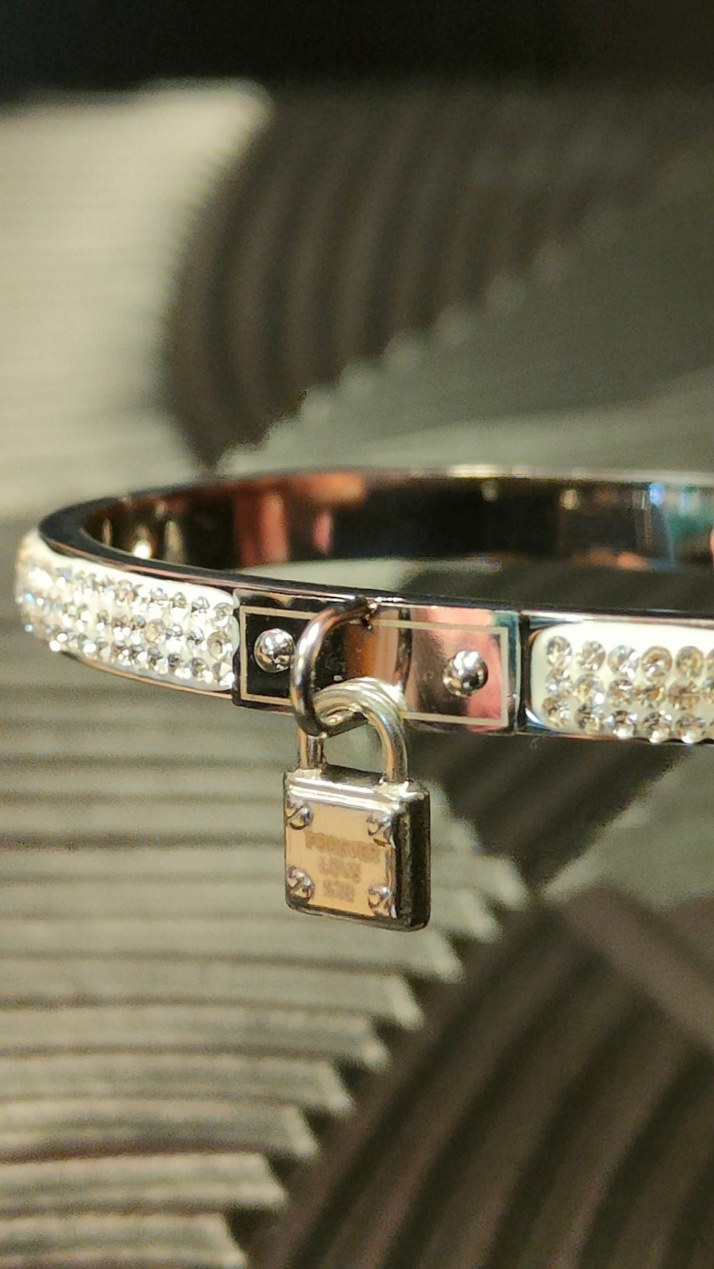 Armband Lock - Diamond look - zilver kleurig