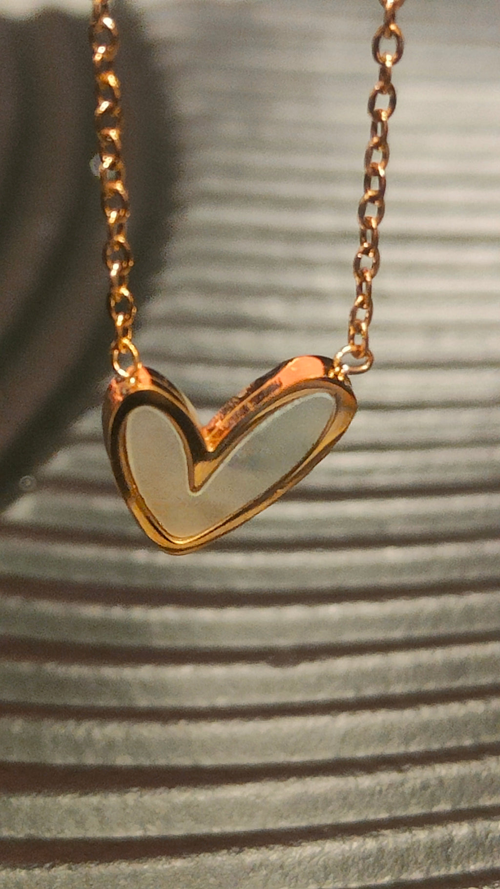Ketting Inlay Heart White - Goud kleurig