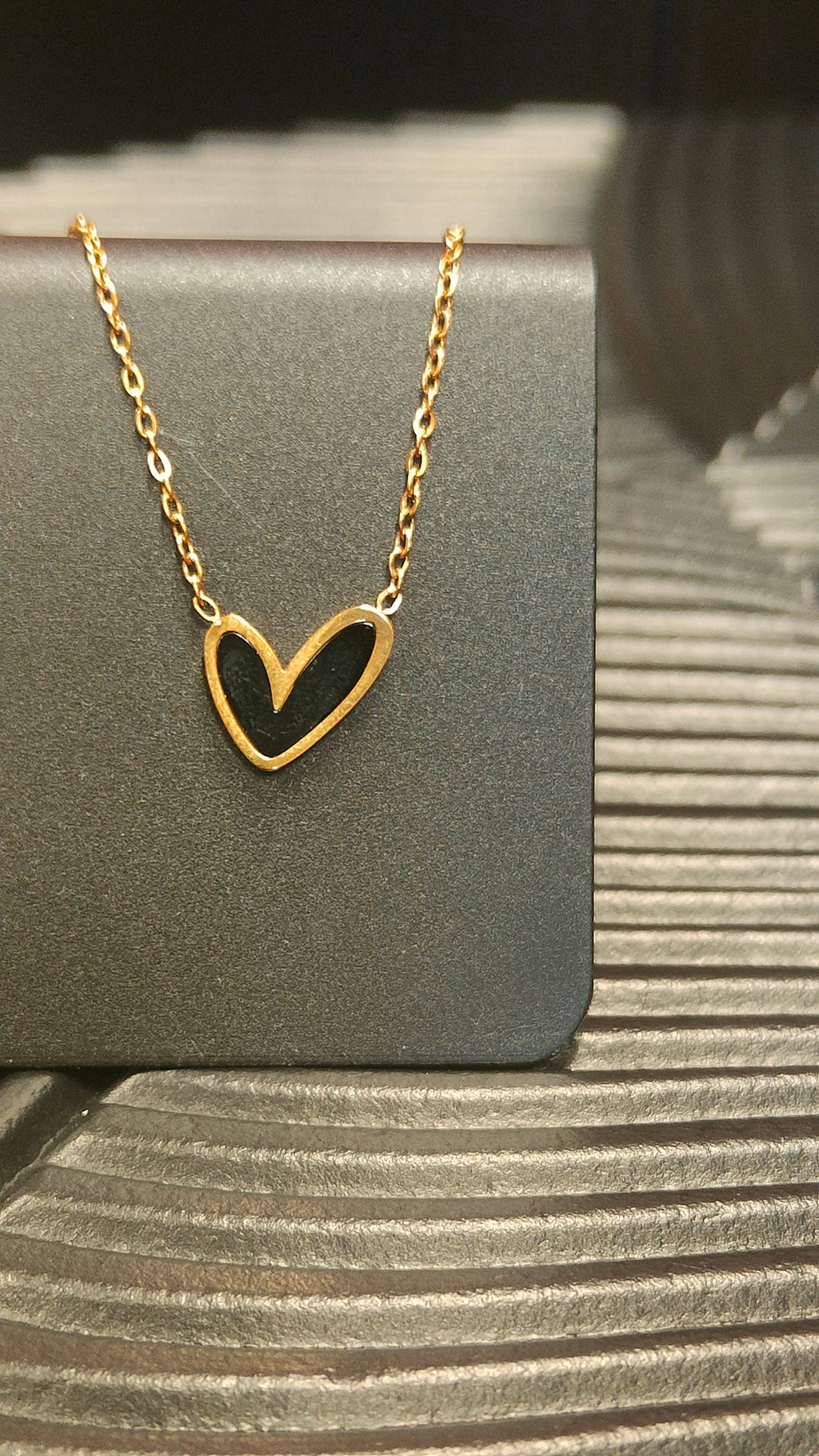 Ketting Inlay Heart Black- Goud kleurig