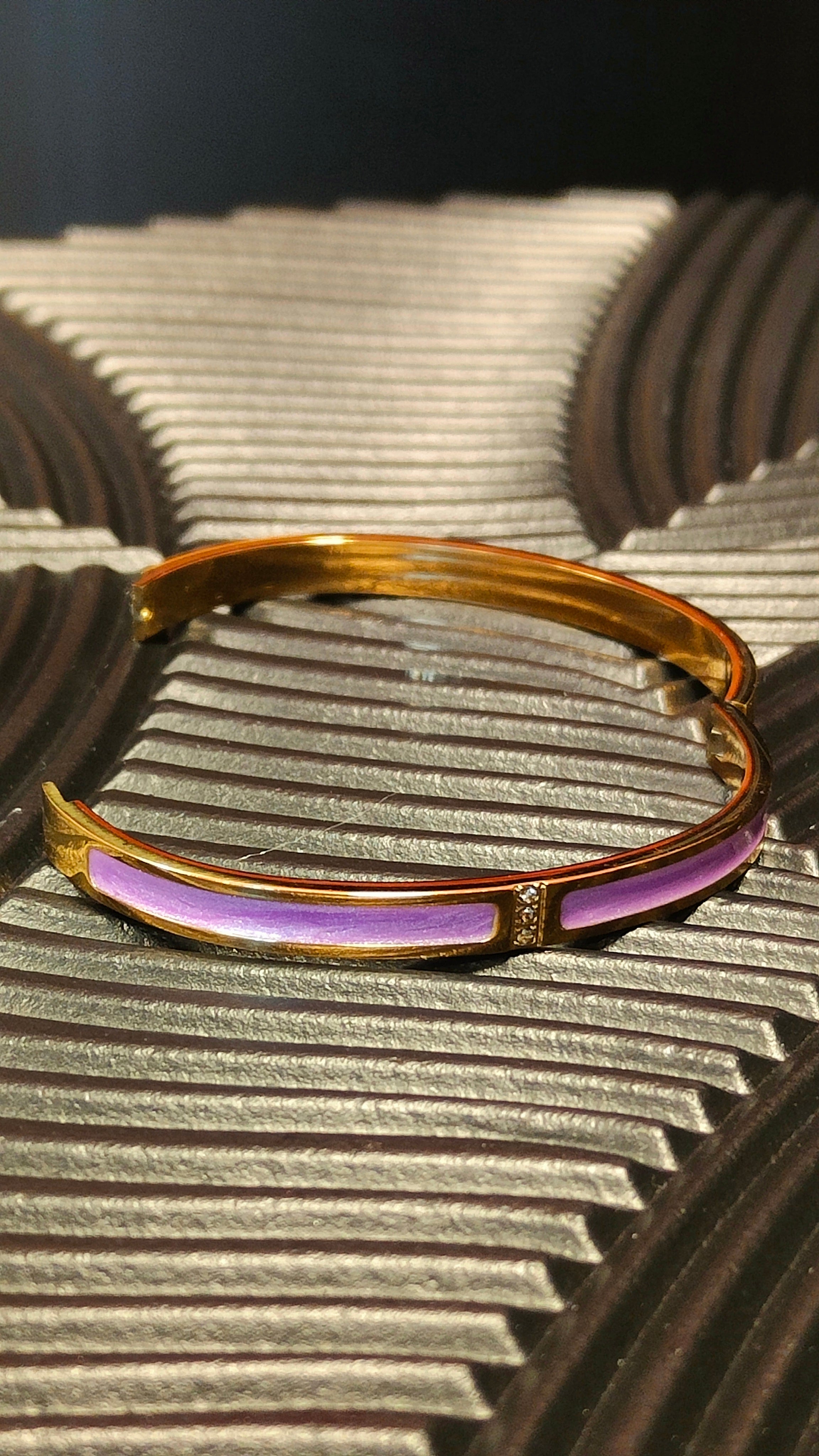 Armband Inlay Lila 3 Diamond look - Goud kleurig