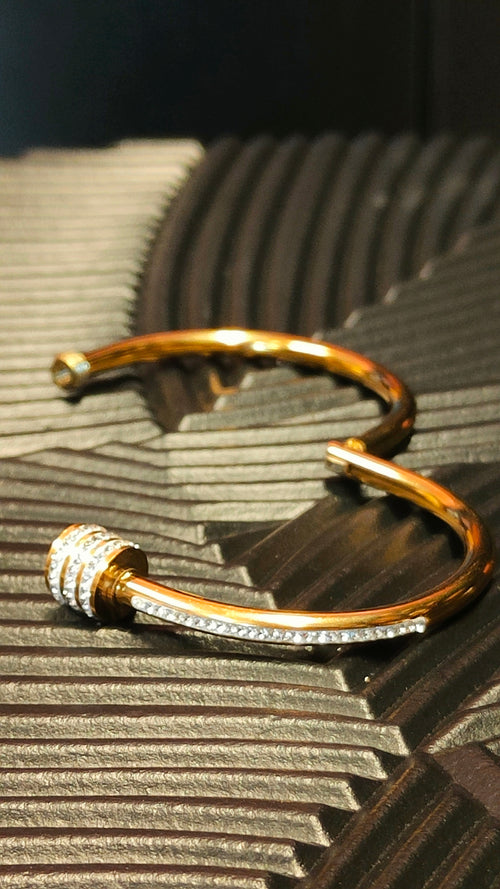 Armband Cilinder & Diamond look inlay - Goud kleurig